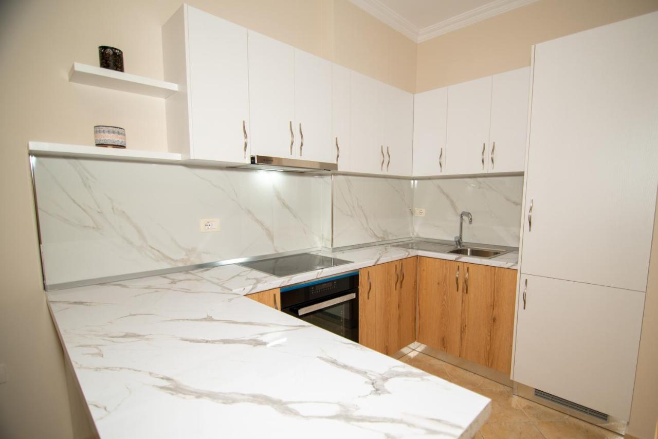 Ami Apartament Vlorë Eksteriør billede