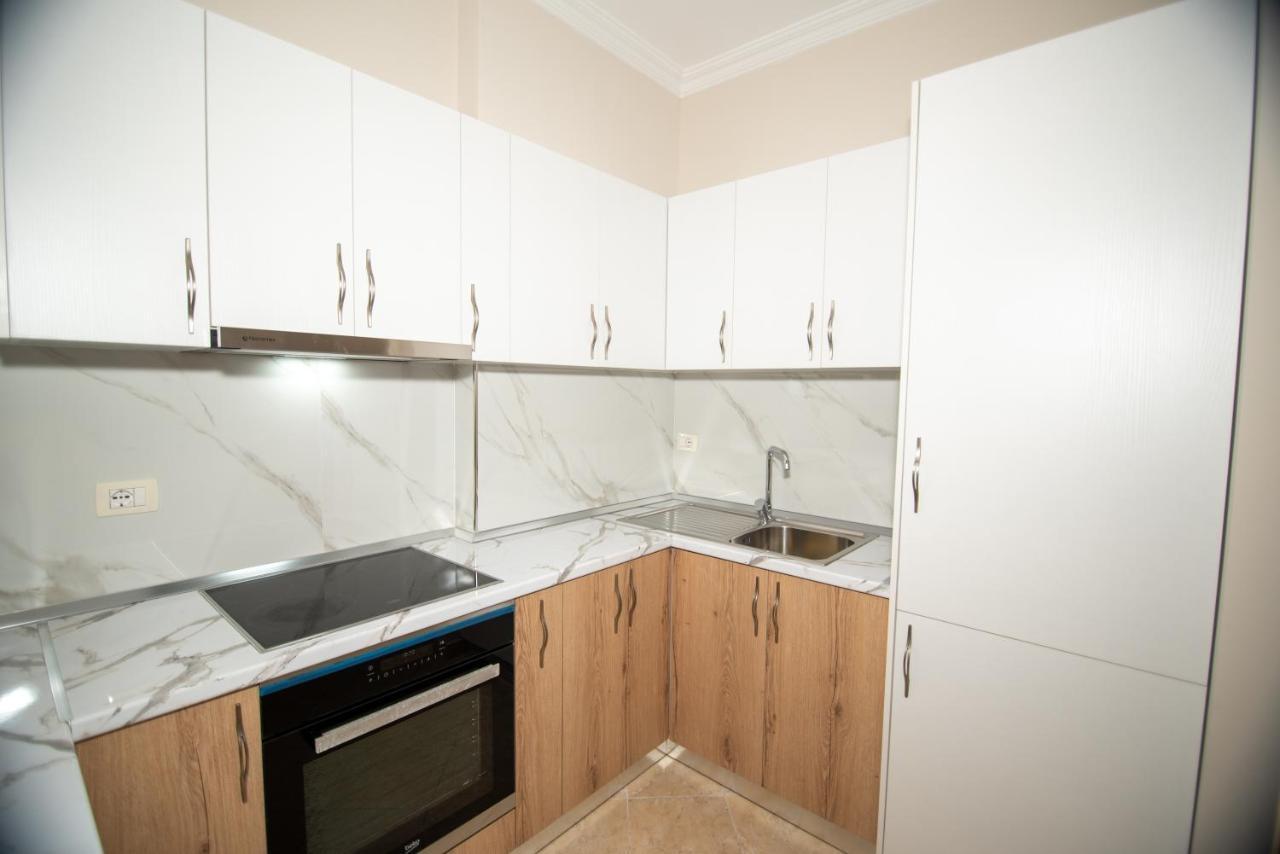Ami Apartament Vlorë Eksteriør billede