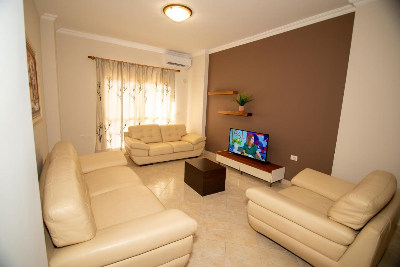 Ami Apartament Vlorë Eksteriør billede