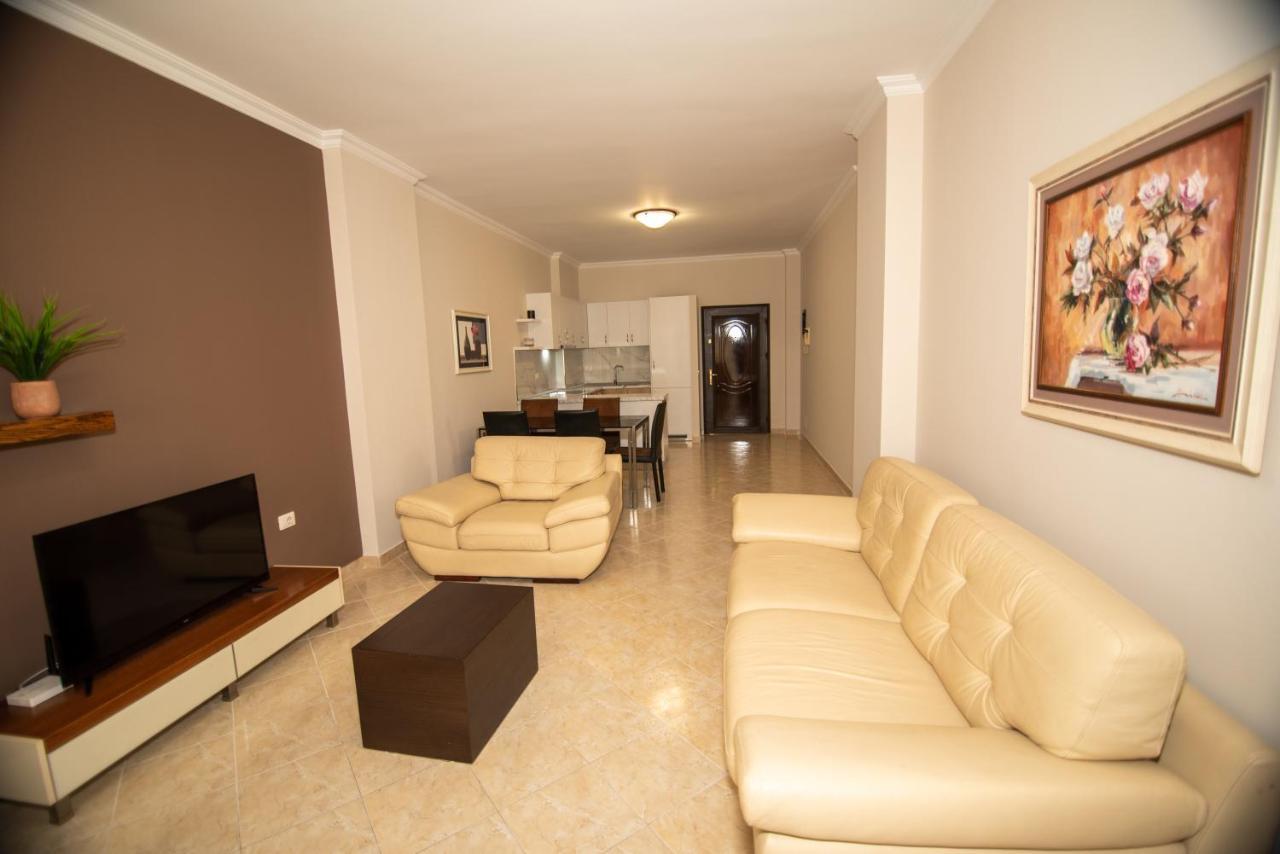 Ami Apartament Vlorë Eksteriør billede