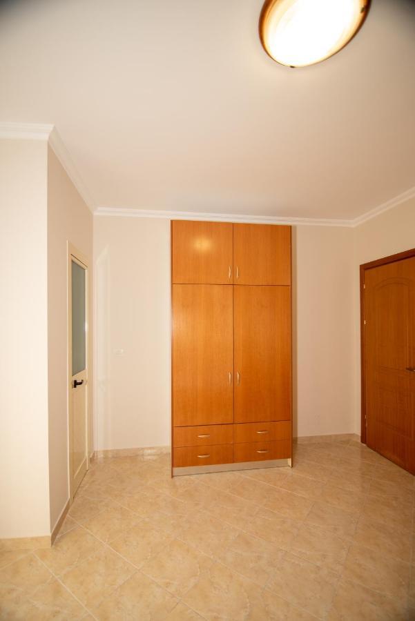 Ami Apartament Vlorë Eksteriør billede